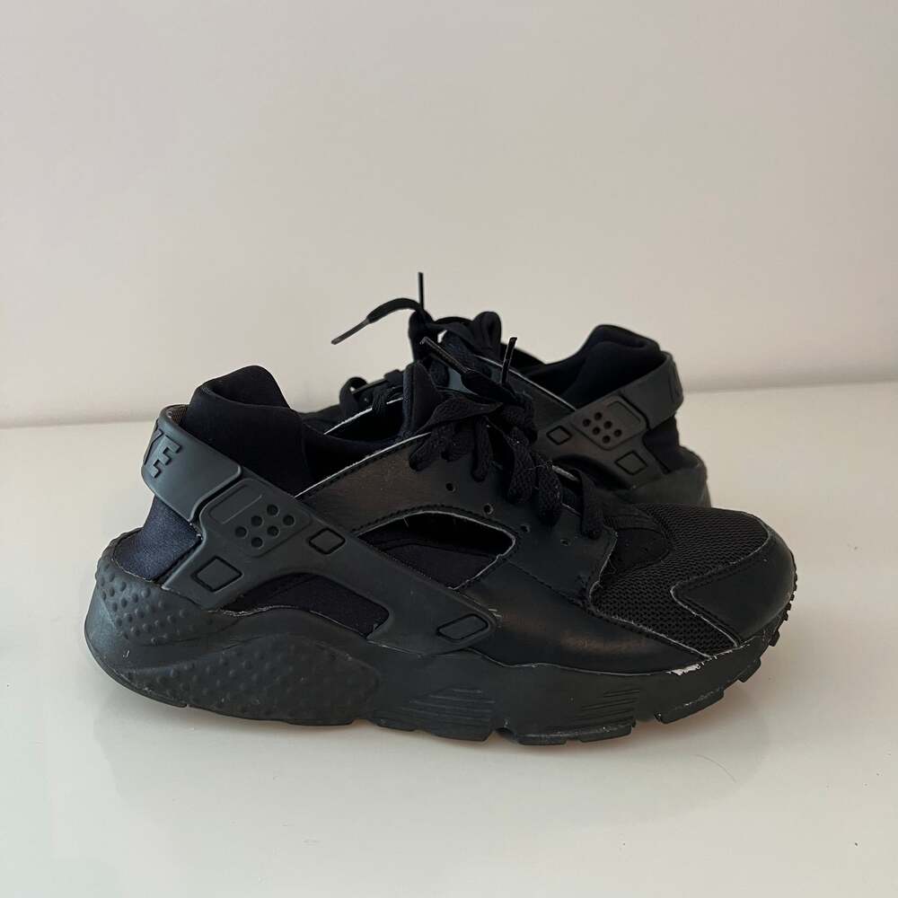 Nike Air Huarache Run Triple Black Shoes